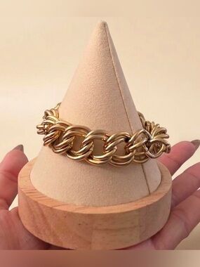 Givenchy Polished Gold-Tone Interlocking Link Bracelet